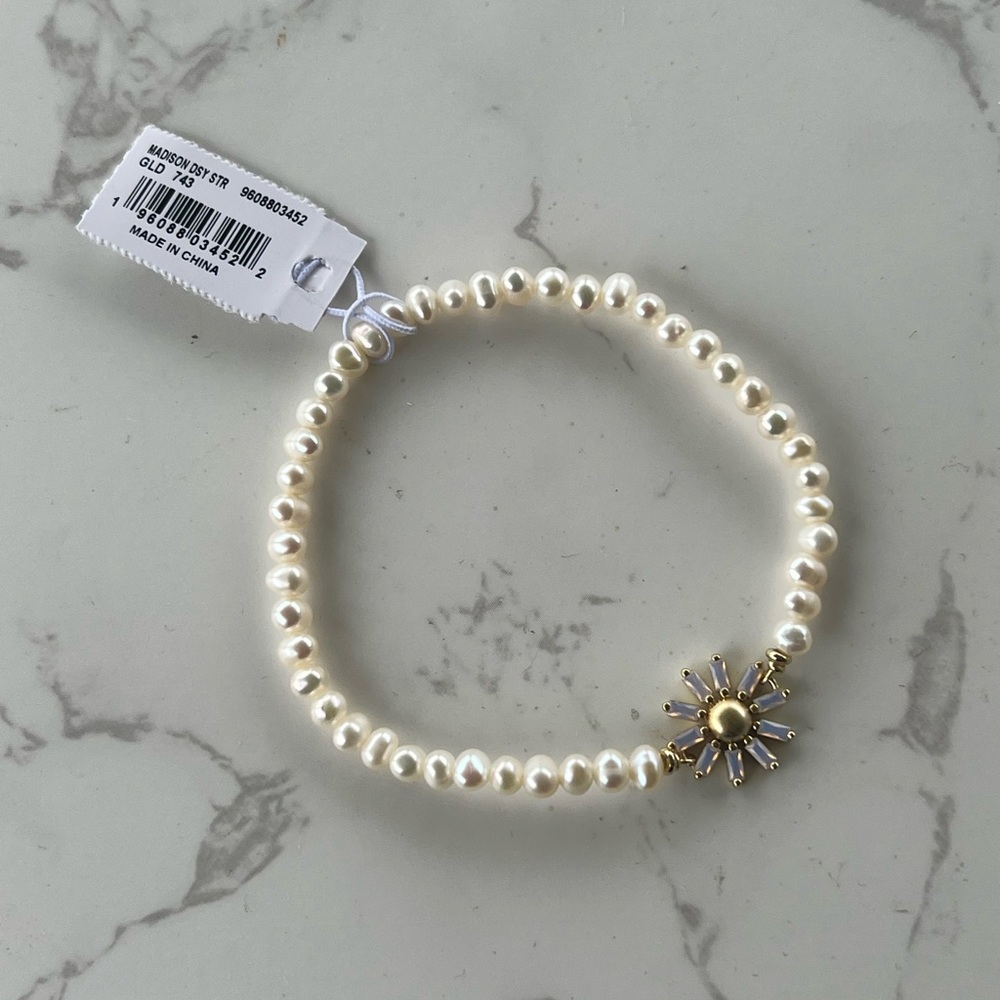 Kendra Scott Madison Daisy Gold Pearl Stretch Bracelet (light blue opal crystal)